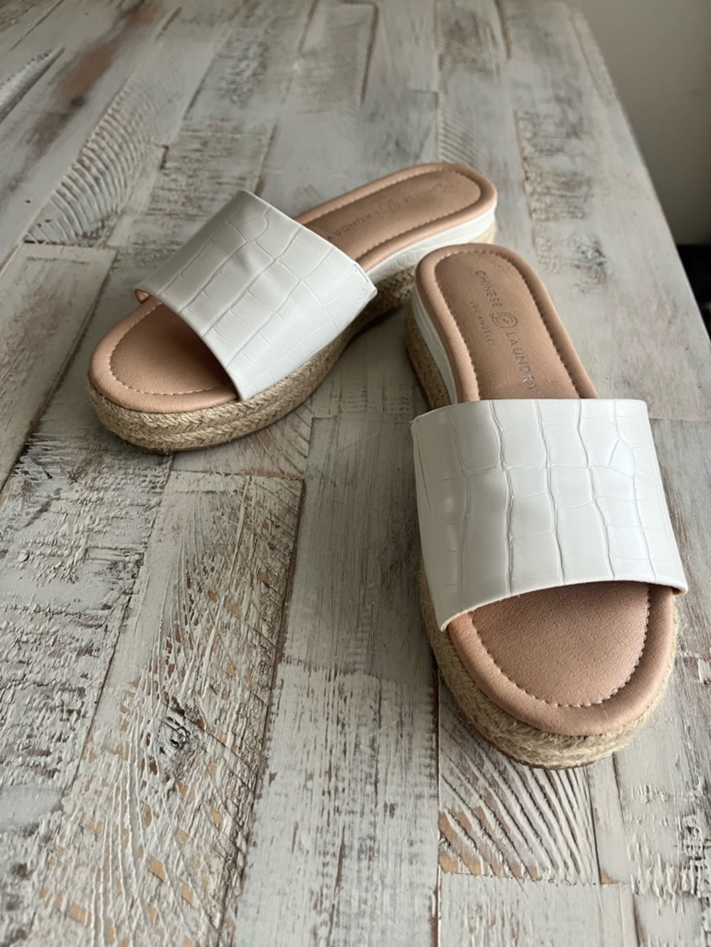 Chinese Laundry White Croc-Embossed Espadrille Slide Sandals